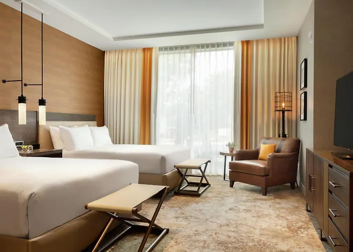 Hoodoo Moab, Curio Collection By Hilton